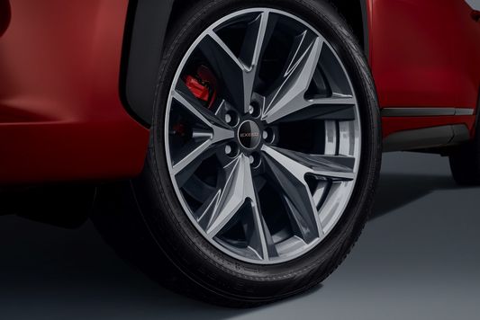 Интересные детали и шины 19”